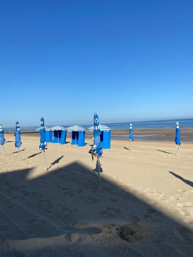 La Villa L'Oiseau Bleu Proche De La Plage Et De Deauville !!! Awards 2025 Blonville-sur-Mer Luaran gambar